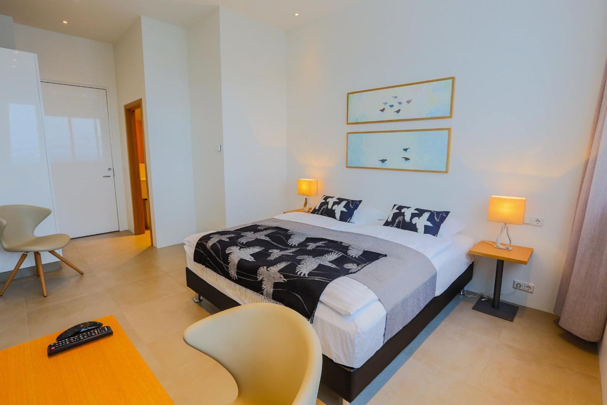 Apt. Hotel Hjalteyri Стая снимка