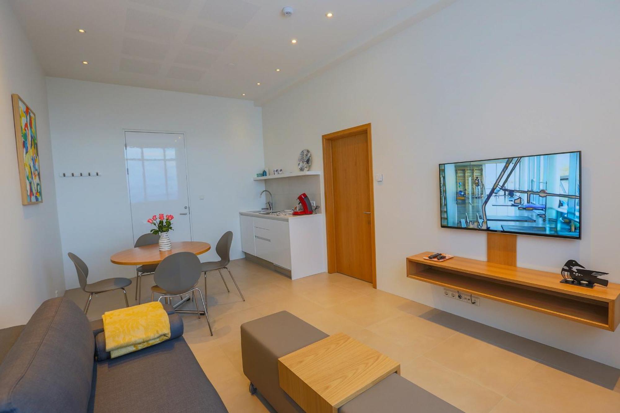Apt. Hotel Hjalteyri Стая снимка