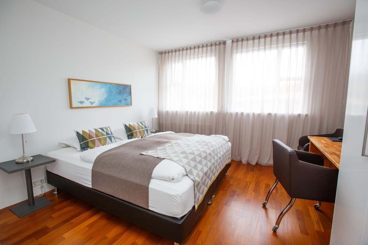 Apt. Hotel Hjalteyri Екстериор снимка