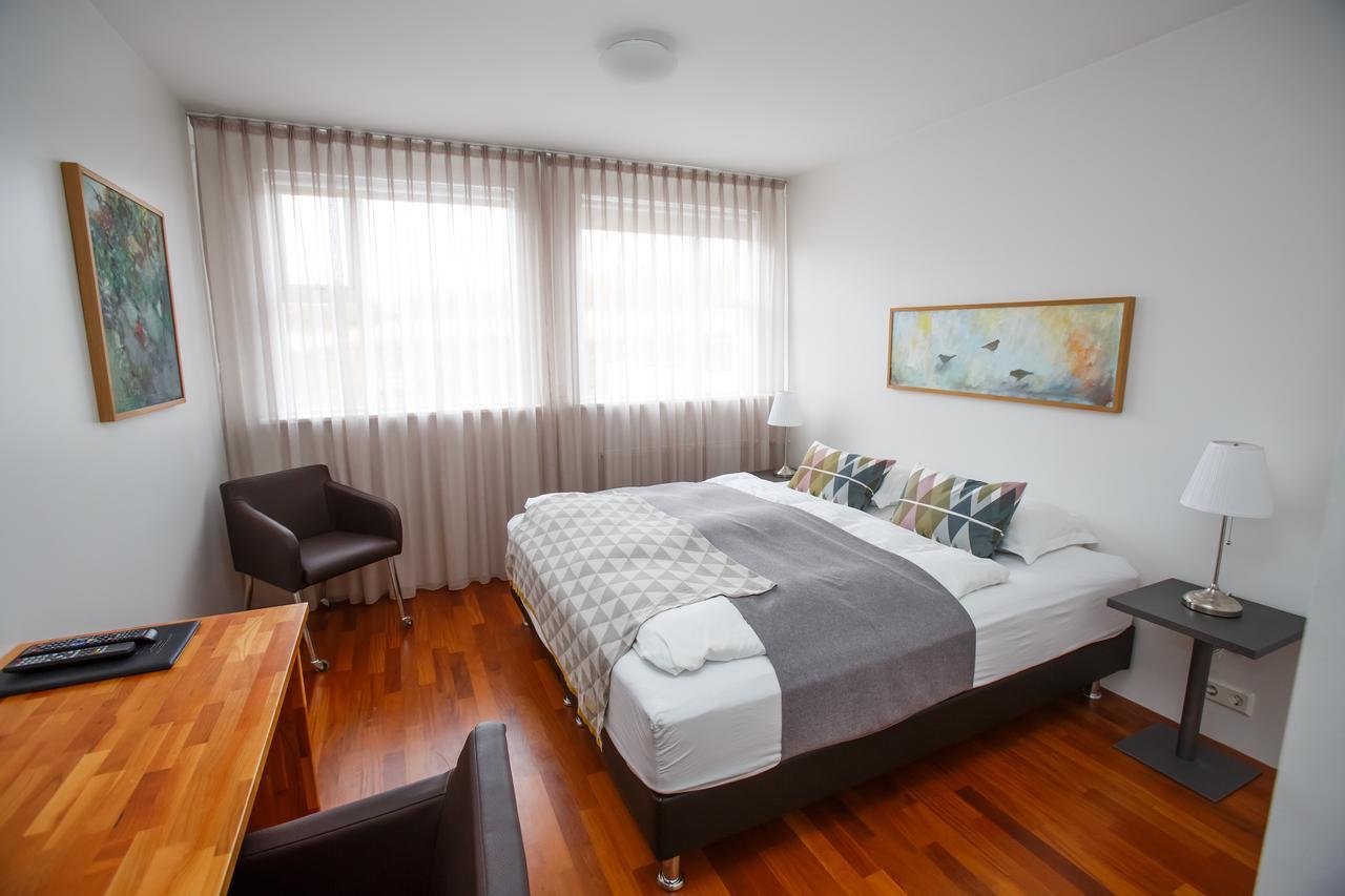 Apt. Hotel Hjalteyri Екстериор снимка