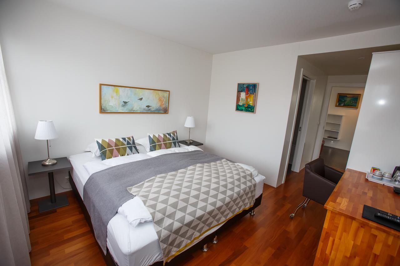 Apt. Hotel Hjalteyri Екстериор снимка